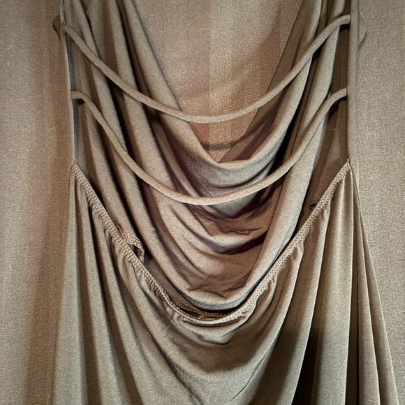 LBD - Picture 3 of 5